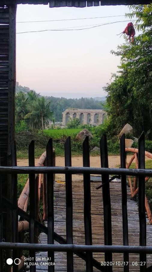 Om Shanti Om Homestay Hampi Eksteriør billede